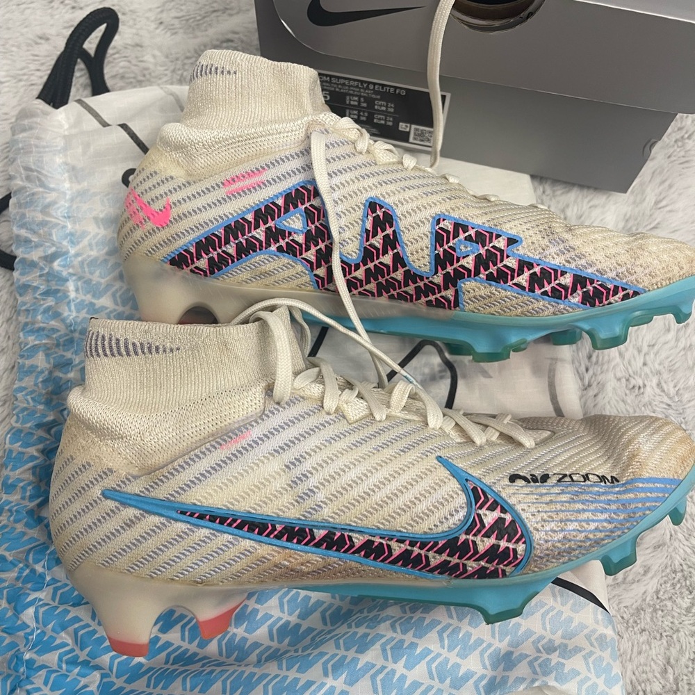 Nike zoom super-fly 9 elite cleats